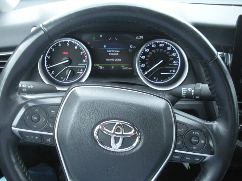 2022 Toyota Camry LE