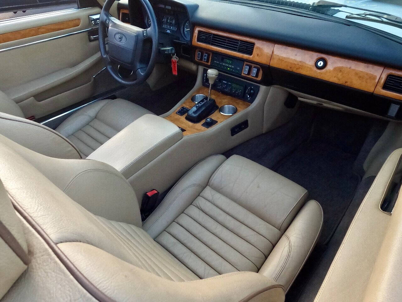 1991 Jaguar XJ-Series 21