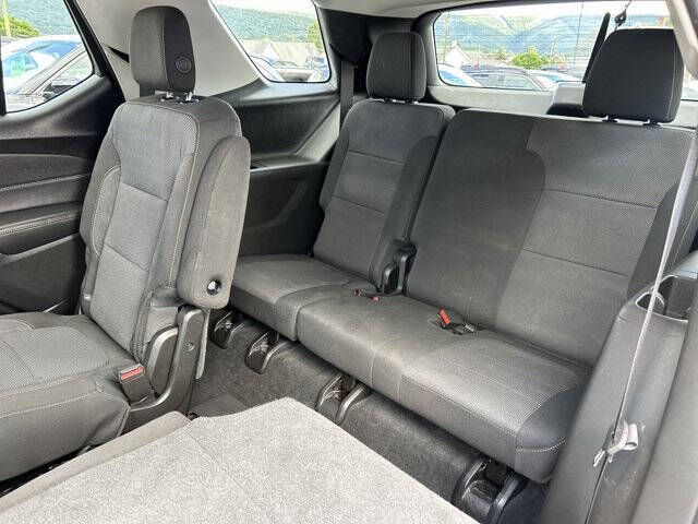 2018 Chevrolet Traverse LT Cloth