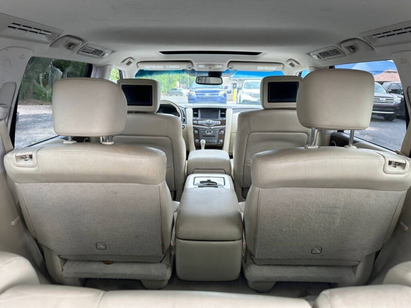 2015 Infiniti QX80