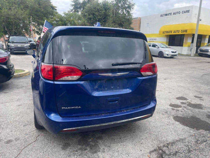 2019 Chrysler Pacifica Touring Plus