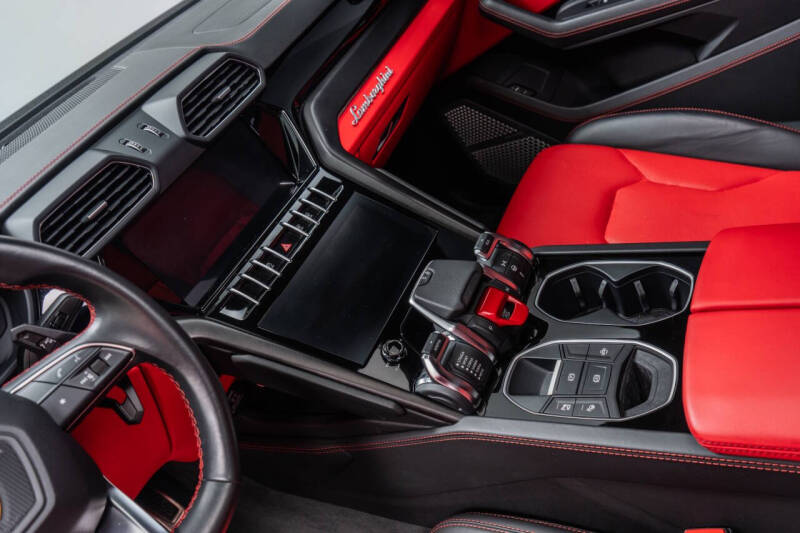2021 Lamborghini Urus