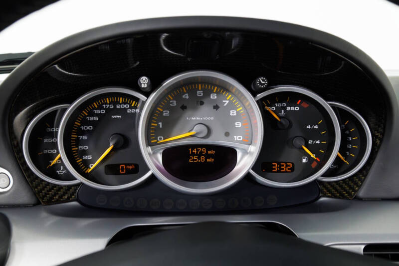 2004 Porsche Carrera GT