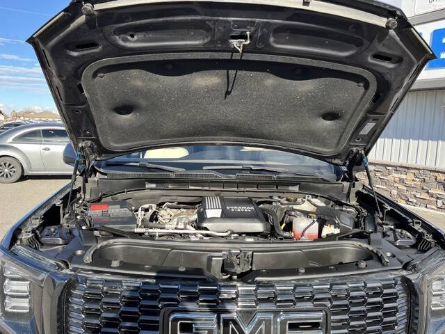 2023 GMC Yukon Denali