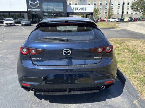 2025 Mazda Mazda3 Hatchback 2.5 S Select Sport