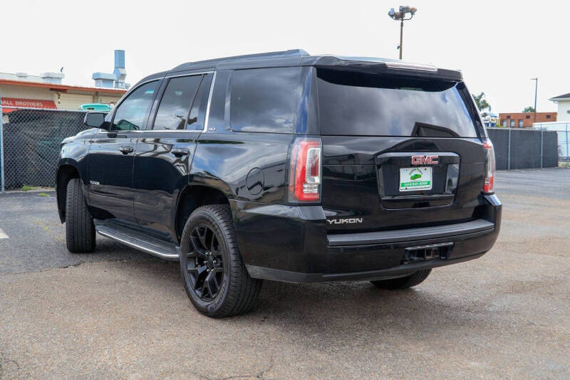 2016 GMC Yukon SLT