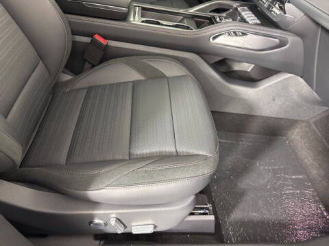 2025 Lincoln Nautilus Hybrid Reserve