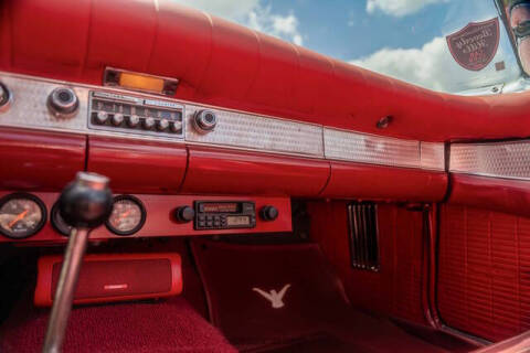 1957 Ford Thunderbird