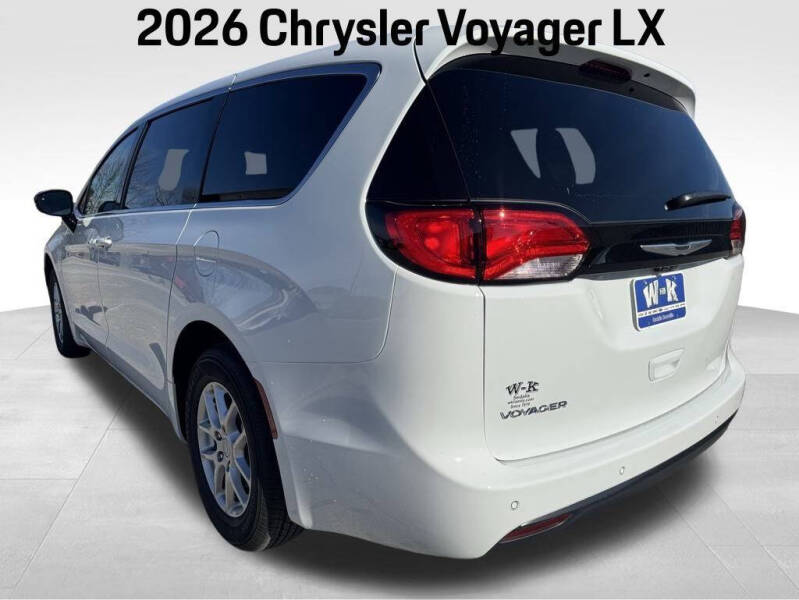 2026 Chrysler Voyager LX