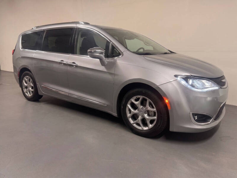 2018 Chrysler Pacifica Limited