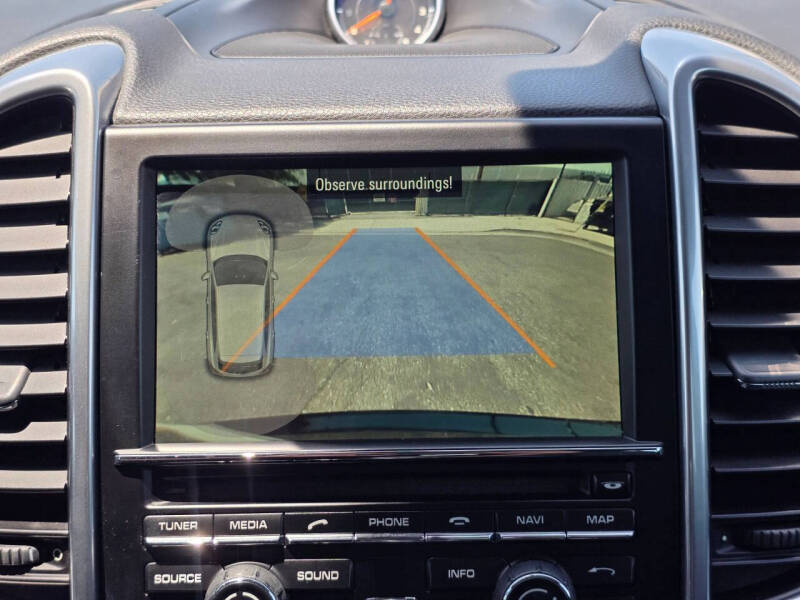 2016 Porsche Cayenne S