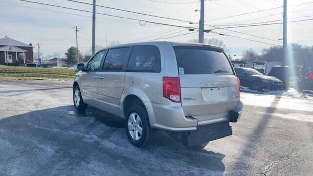 2013 Dodge Grand Caravan SE