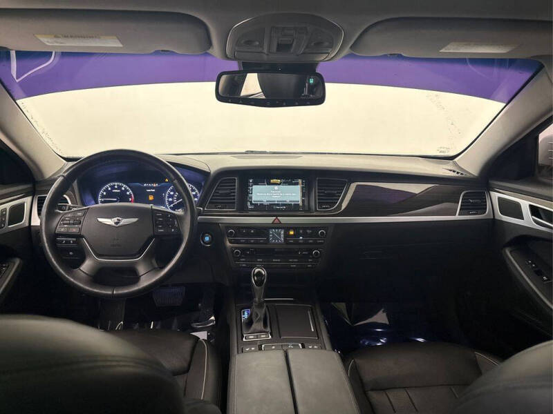 2015 Hyundai Genesis