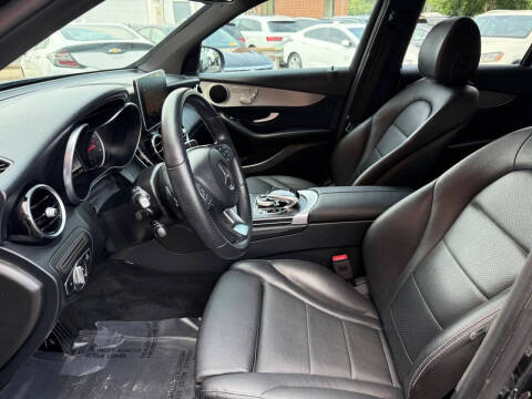 2019 Mercedes-Benz GLC GLC 300