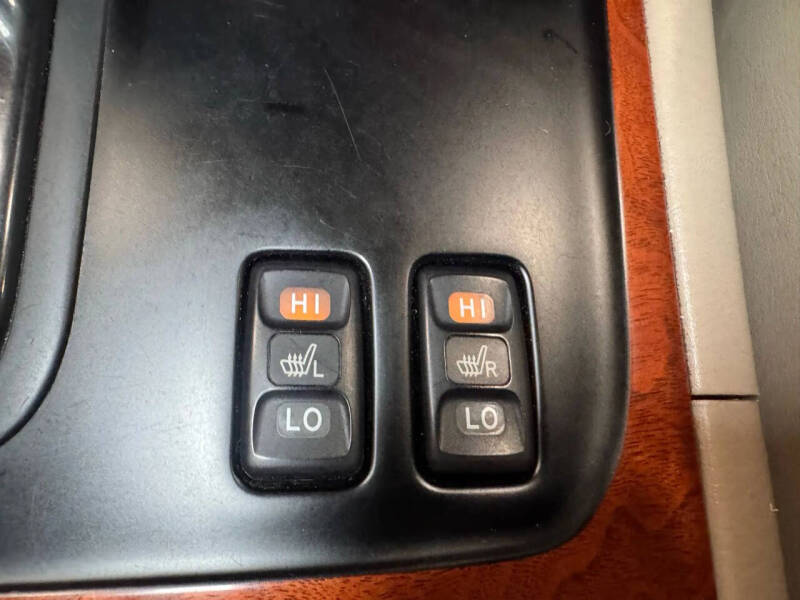 2001 Lexus LX 470