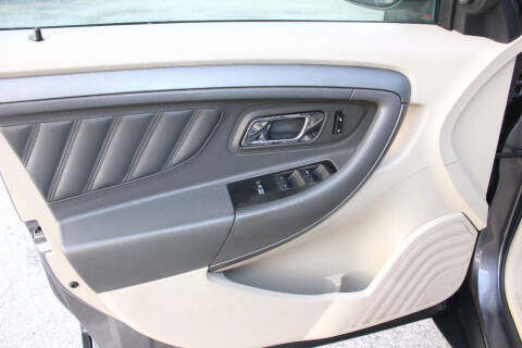 2012 Ford Taurus SEL