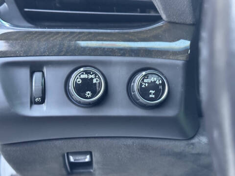 2017 Cadillac Escalade ESV Platinum