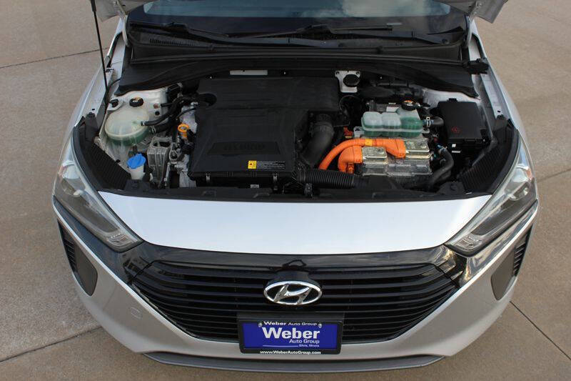 2019 Hyundai Ioniq Hybrid Blue