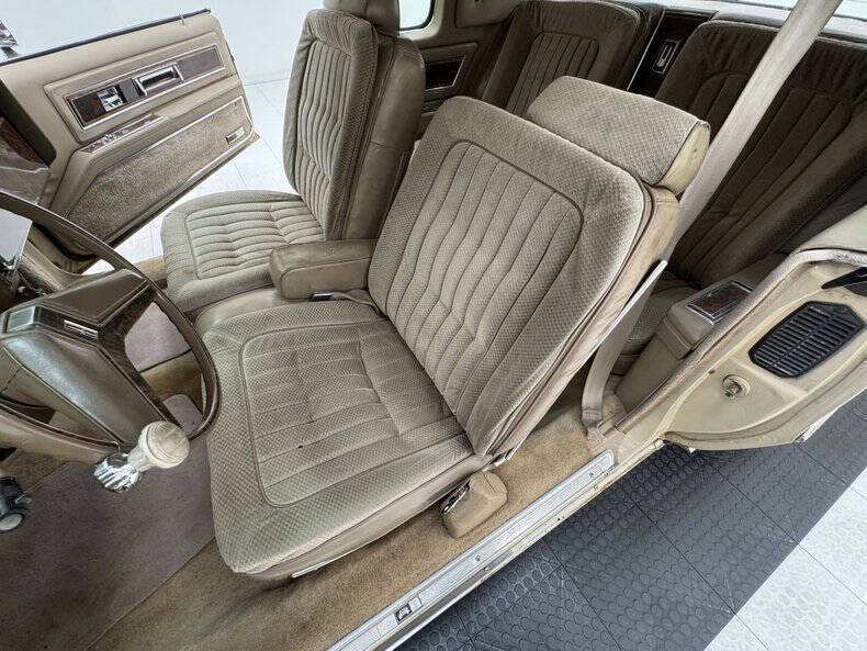 1985 Oldsmobile Toronado Brougham