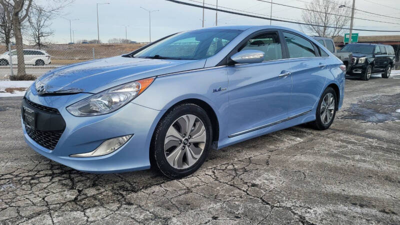 2013 Hyundai Sonata Hybrid for sale at Luxury Imports Auto Sales and Service in Rolling Meadows IL