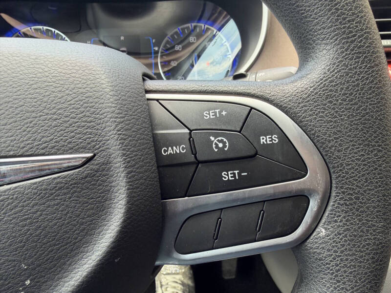 2017 Chrysler Pacifica Touring
