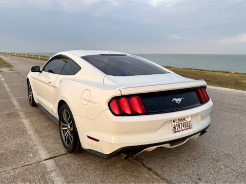2017 Ford Mustang EcoBoost Premium