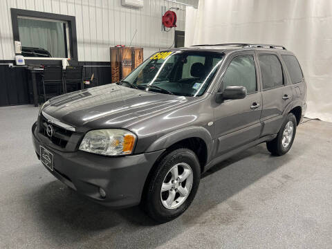 2005 Mazda Tribute s