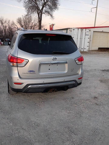 2013 Nissan Pathfinder SV