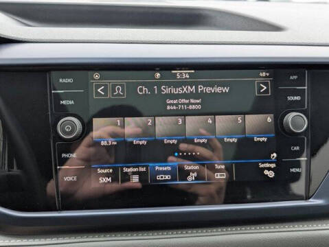 2024 Volkswagen Taos SE