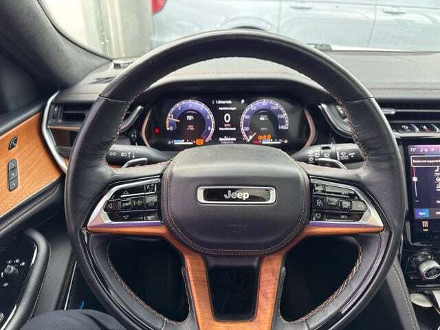 2023 Jeep Grand Cherokee Summit