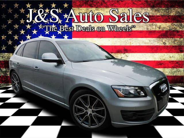 2010 Audi Q5 for sale at J & S Auto Sales in Clarksville TN