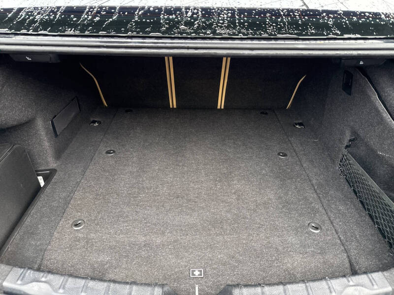 2017 BMW 3 Series 330e iPerformance