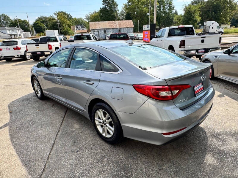 2016 Hyundai Sonata SE