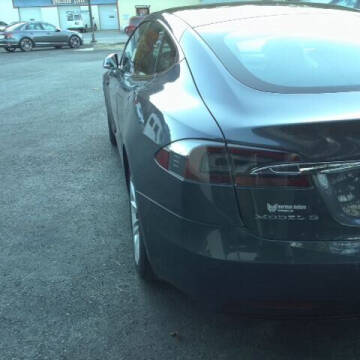 2018 Tesla Model S 75D
