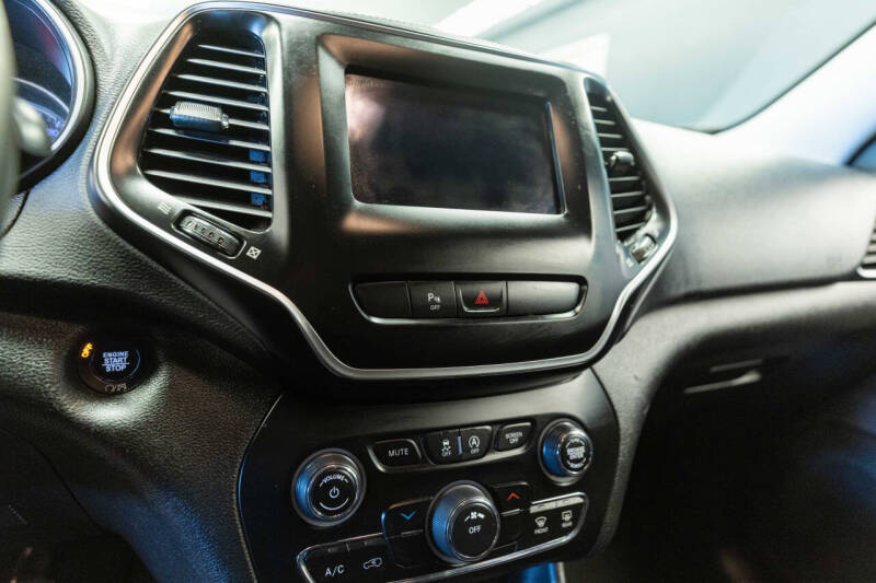2020 Jeep Cherokee Altitude