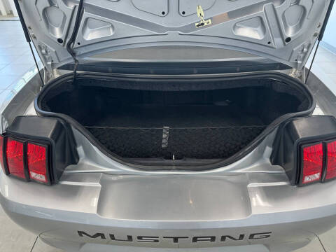 2001 Ford Mustang