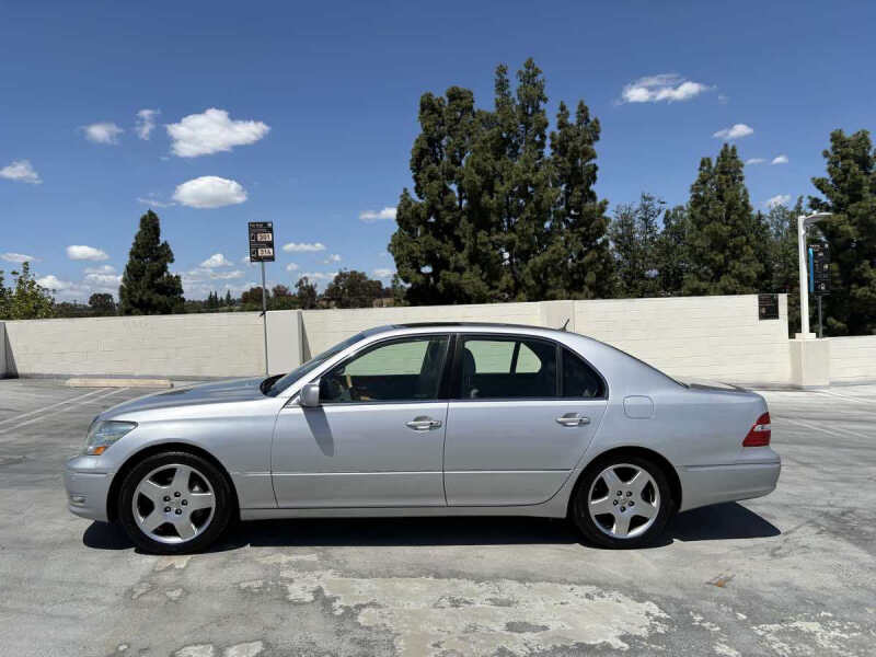 2005 Lexus LS 430
