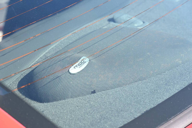 2004 Ford Mustang Mach 1 Premium