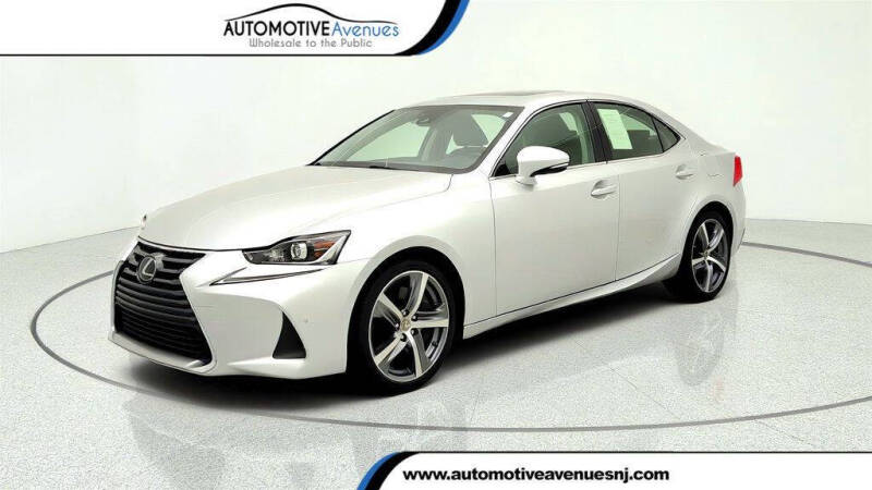 2017 Lexus IS 200t