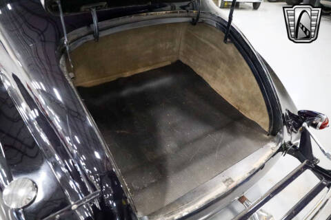 1938 Packard Super Eight