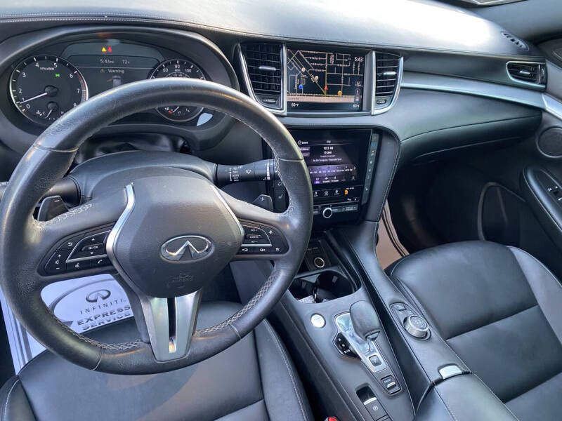 2020 Infiniti QX50 Essential