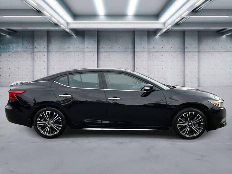 2017 Nissan Maxima Platinum
