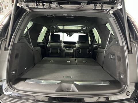 2025 Cadillac Escalade-V