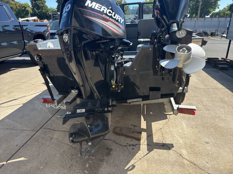 2015 Alumaweld Talon