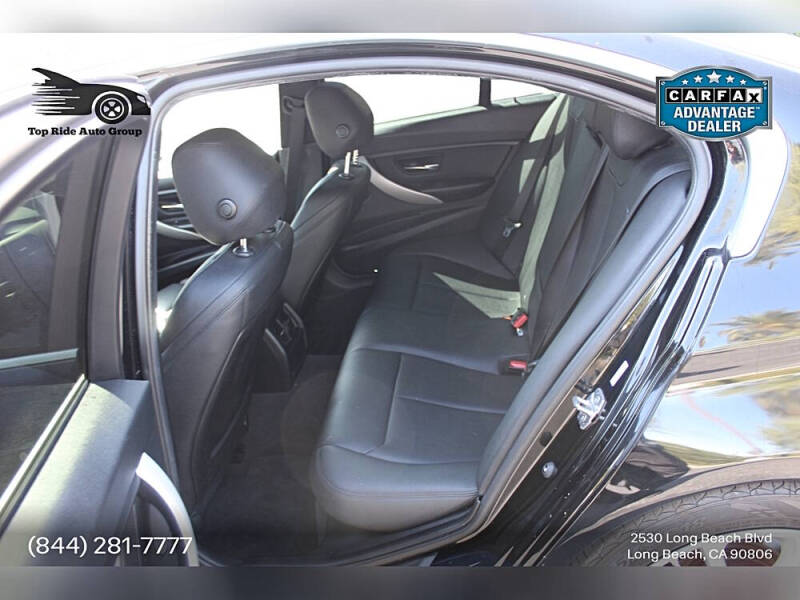 2015 BMW 3 Series 320i