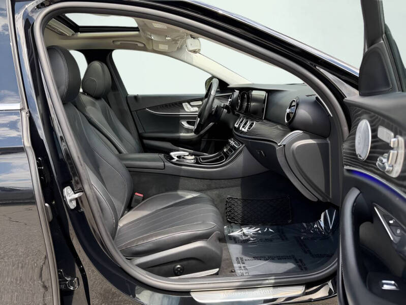 2017 Mercedes-Benz E-Class E 300 4MATIC