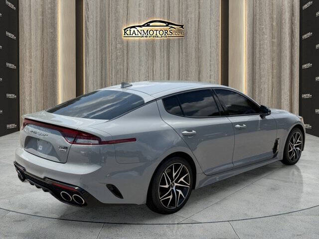 2022 Kia Stinger