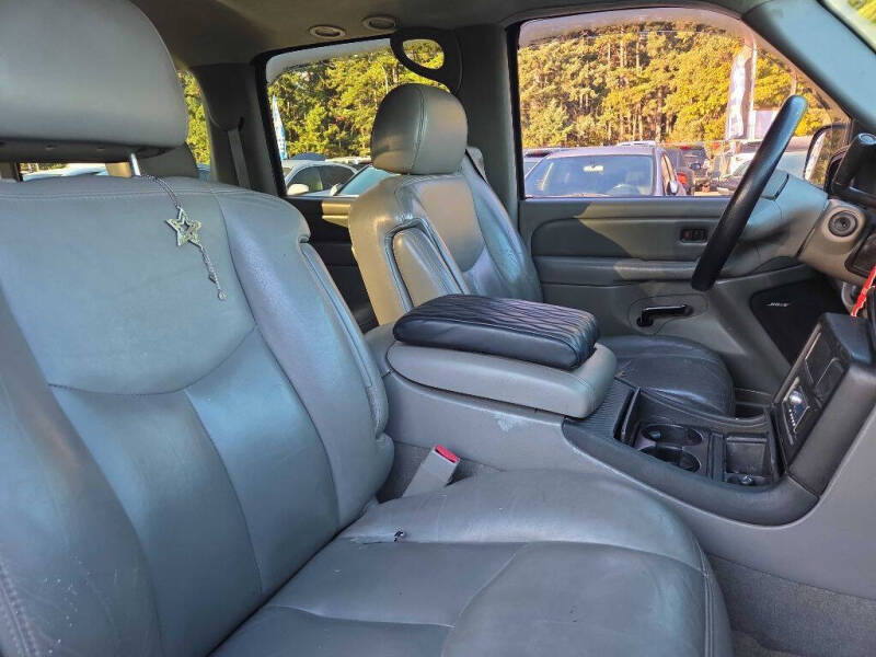 2005 GMC Yukon XL Denali