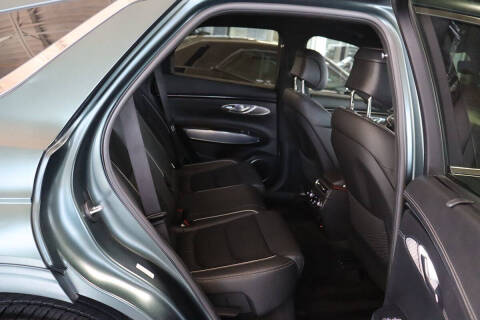2023 Genesis GV70 2.5T Standard