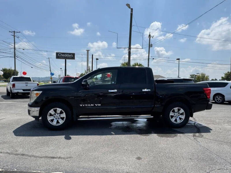 2018 Nissan Titan SV